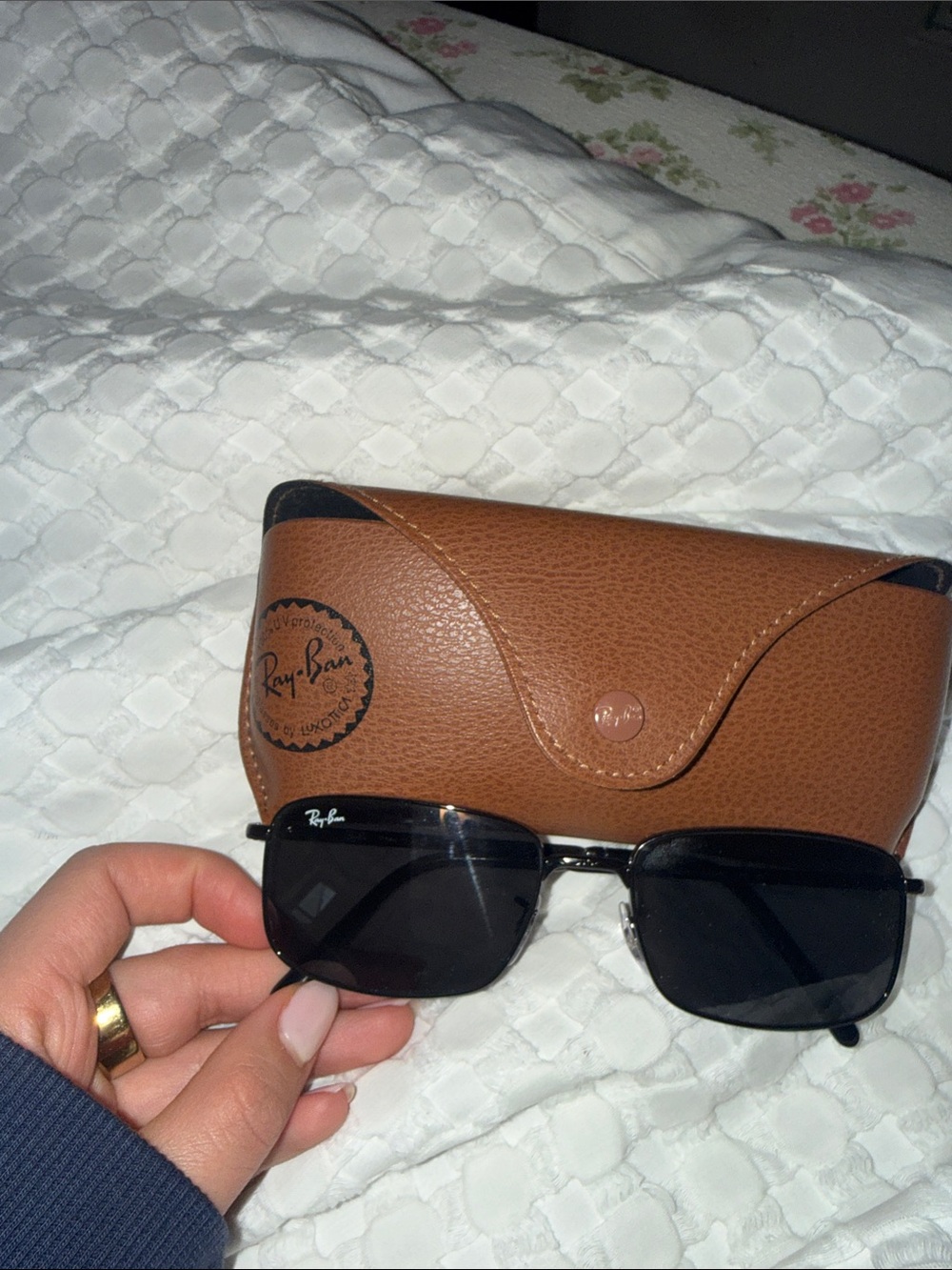 Ray-Ban Black Frame Sunglasses with Brown Case